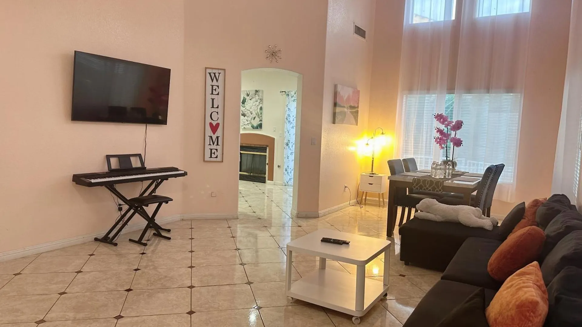 Vakantiehuis 3 Bedrooms House With Private Pool Free Parking Las Vegas